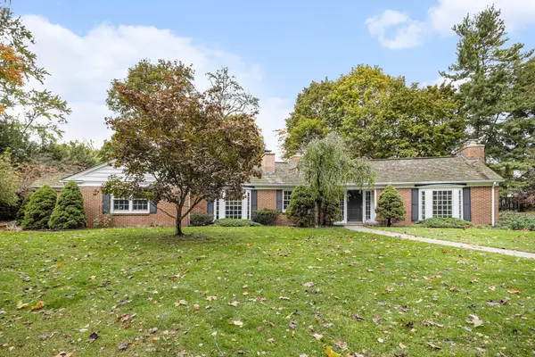 1734 Embury Road, Kalamazoo, MI 49008