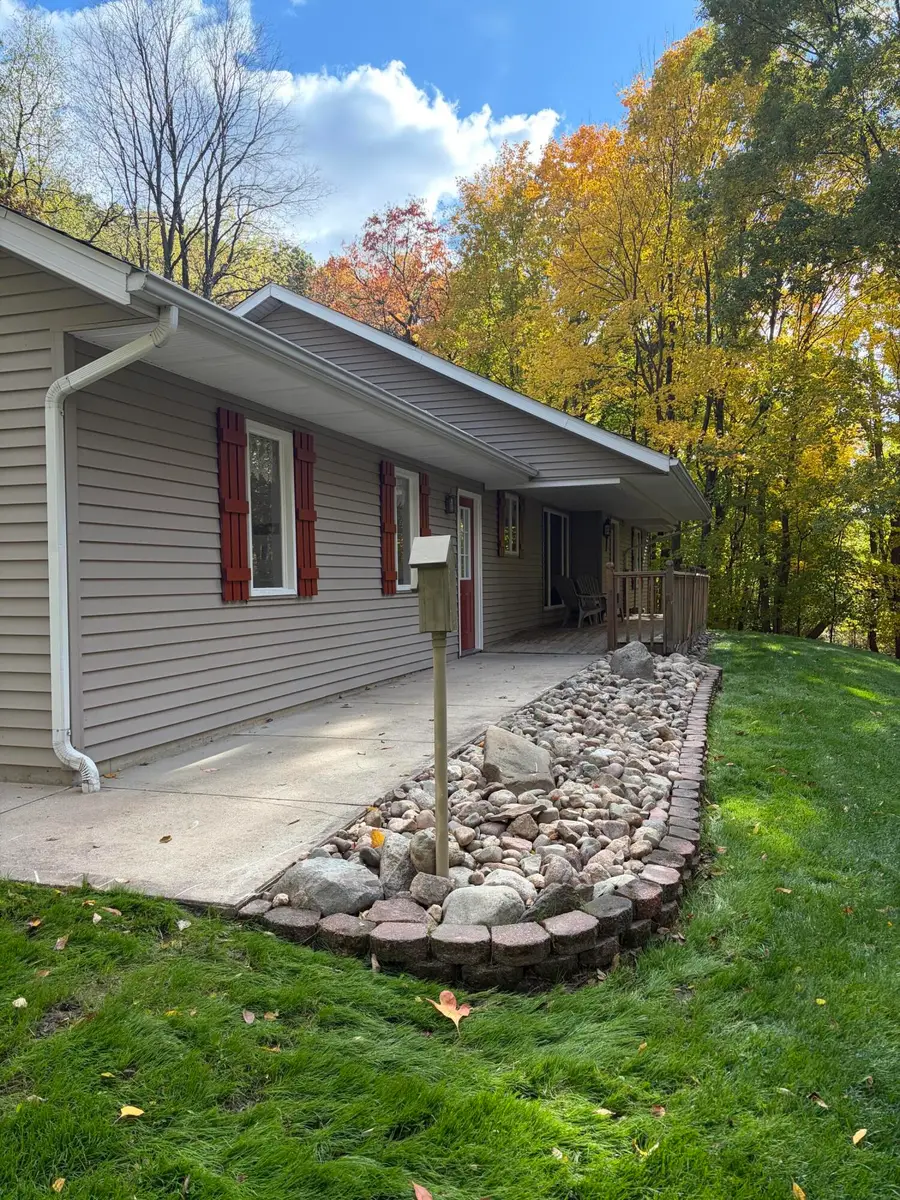 9114 N Riverview Drive, Kalamazoo, MI 49004 - Image #2