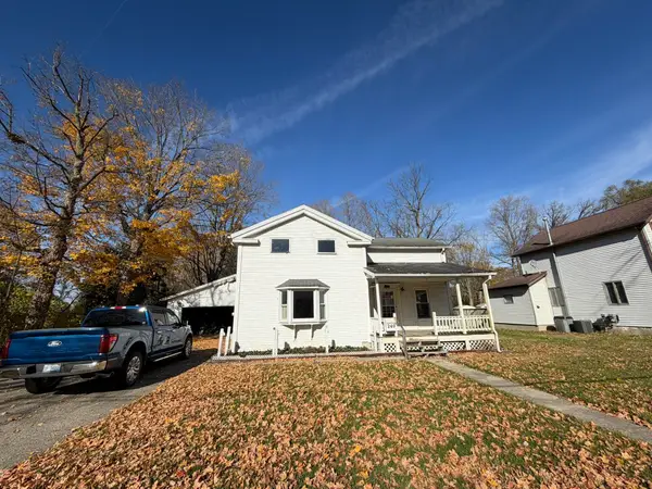 240 W Battle Creek, Galesburg, MI 49053