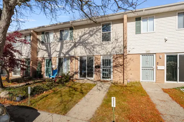 3409 Kenbrooke Court Building: 11, Kalamazoo, MI 49006