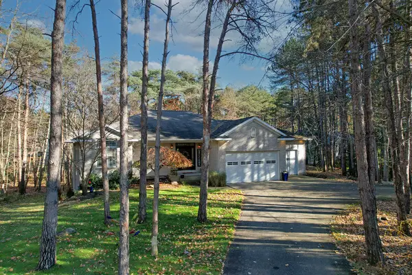 9248 Lake Gerald Drive NE, Sparta, MI 49345