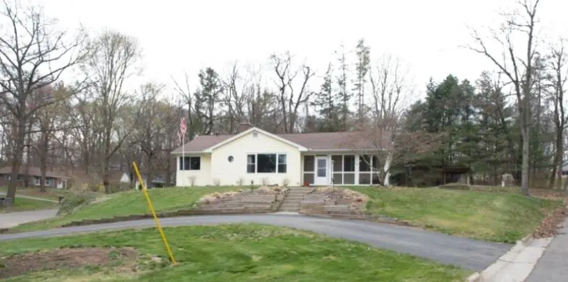 106 W Sunset Boulevard W, Pennfield, MI 49017 - Image #3