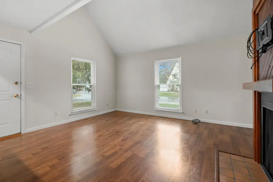 3490 Scots Pine Way Building: 5 Unit: 40, Portage, MI 49024 - Image #3