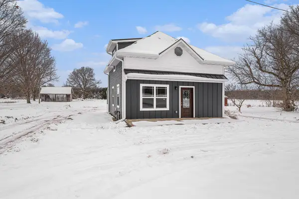 46750 County Road 665, PawPaw, MI 49079