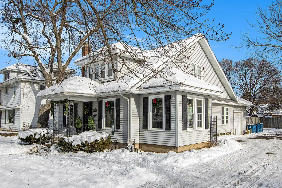 229 S Riverview Drive, Kalamazoo, MI 49004 - #1