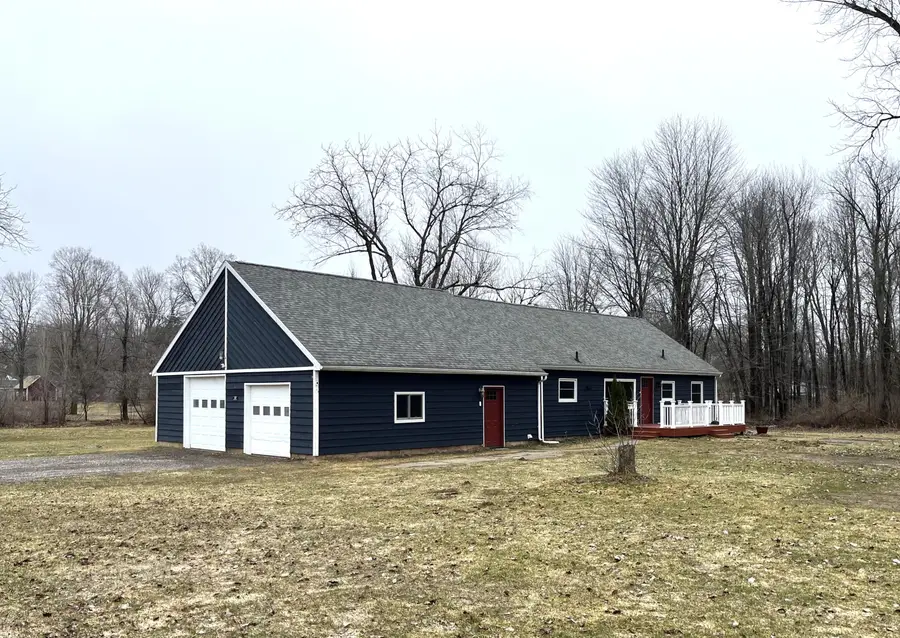 557 W James Street, Lawrence, MI 49064 - #2