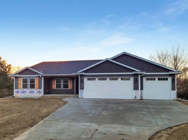 8683 Camomile Drive, Augusta, MI 49012