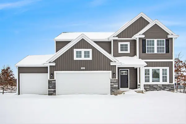 8412 Knotty Pine Lane, Kalamazoo, MI 49009