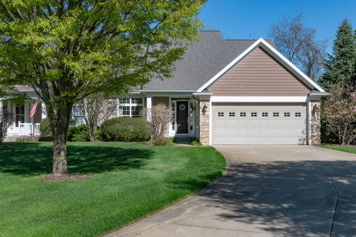 8660 Oakland Hills Circle, Portage, MI 49024 - Image #1