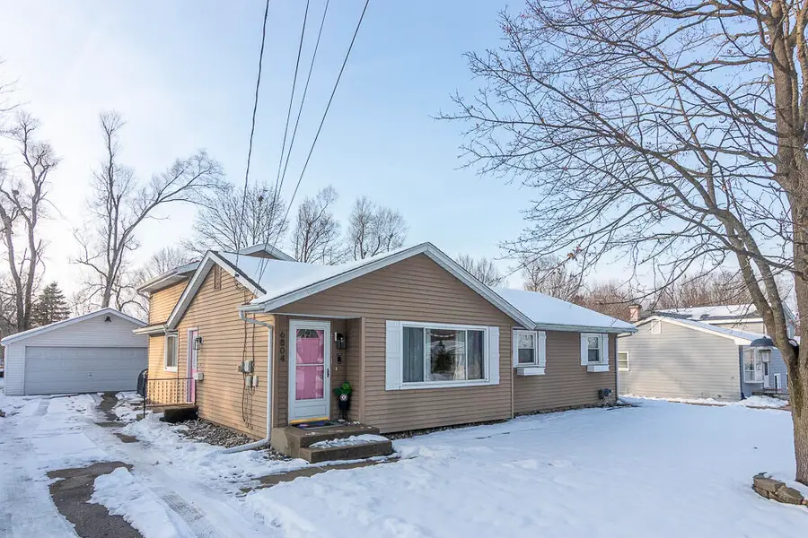 6804 Bluegrass Street, Portage, MI 49024 - Image #2