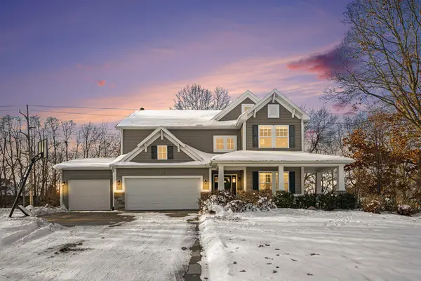 7656 Canyon Drive, Kalamazoo, MI 49009