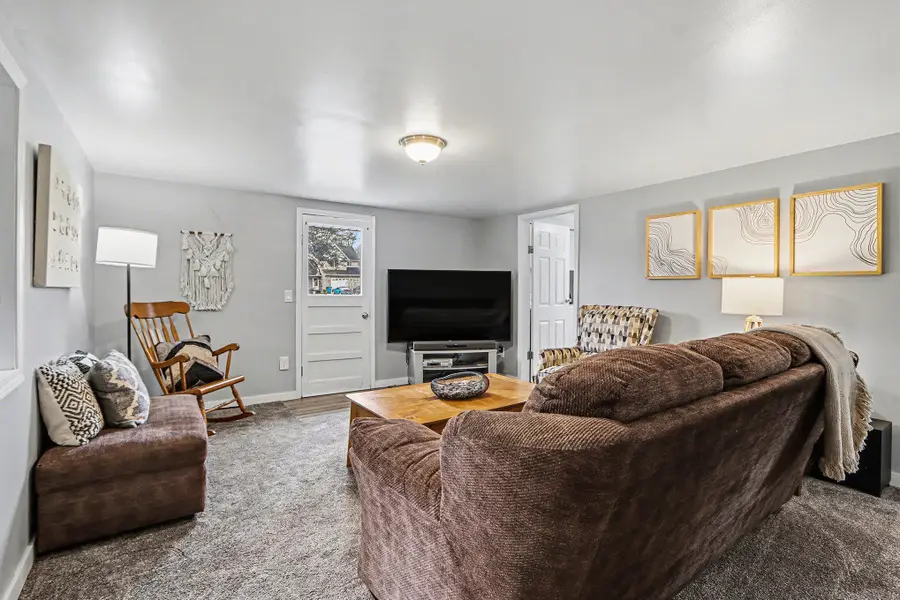 2919 Mckinley Street, Kalamazoo, MI 49004 - Image #2