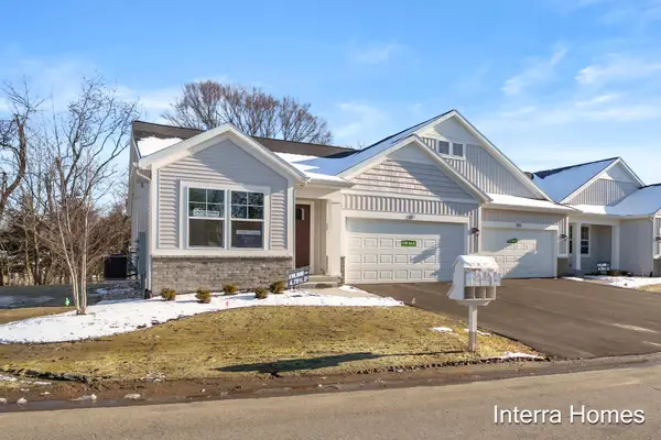 251 Hickory Valley Drive, Kalamazoo, MI 49009