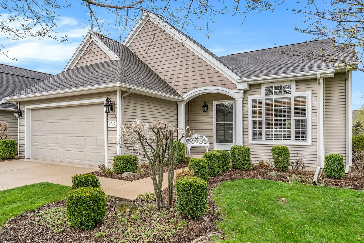 2219 Gray Oak Cove Unit: 37, Portage, MI 49024 - Image #1