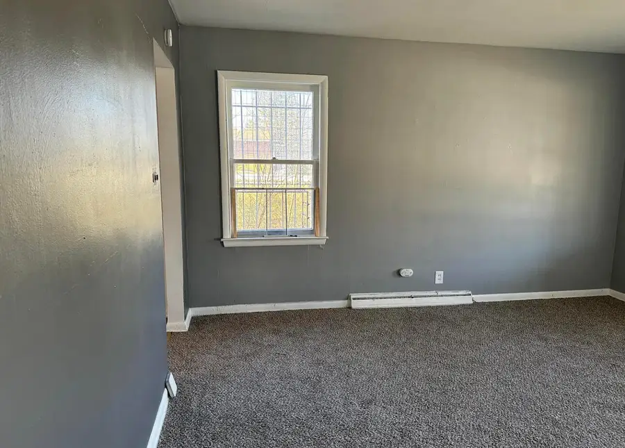 505 W Ruth Avenue, Flint, MI 48505 - Image #2