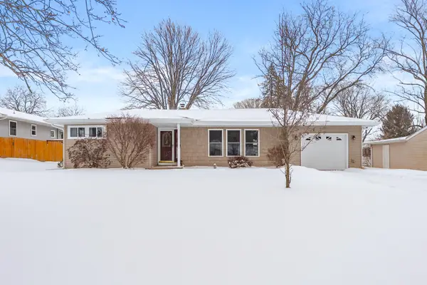 232 Glenview Avenue, PawPaw, MI 49079