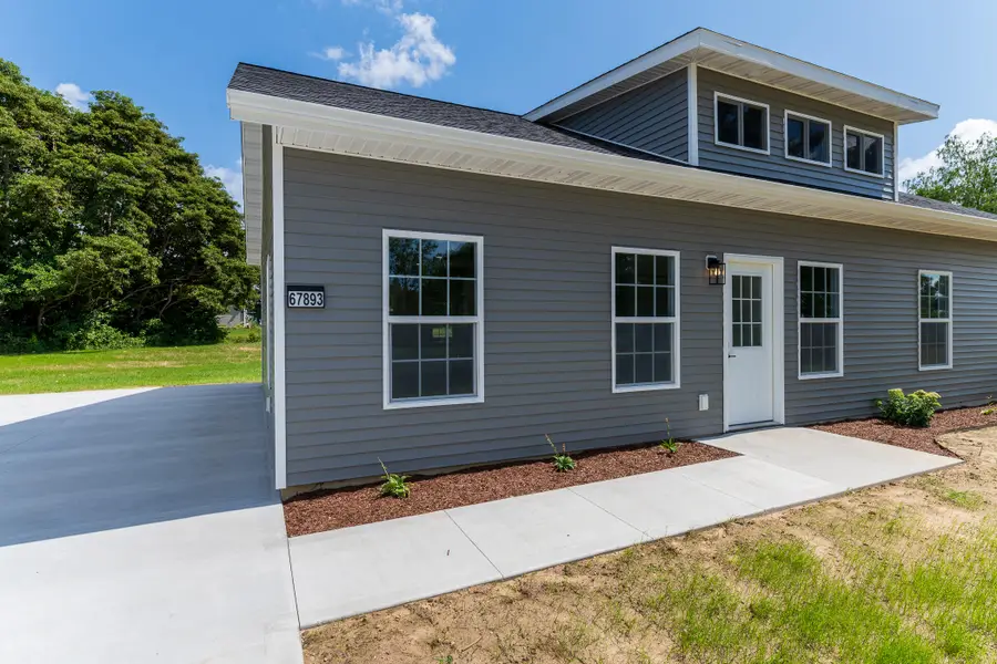 129 Middle Street, Three Rivers, MI 49093 - #2