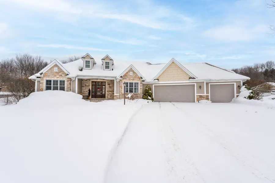 6368 Hollison Drive, Kalamazoo, MI 49009 - Image #2