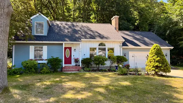 12637 Lakeshore Drive, GrandHaven, MI 49417