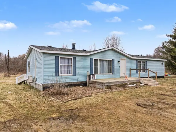 38039 20th Avenue, Gobles, MI 49055