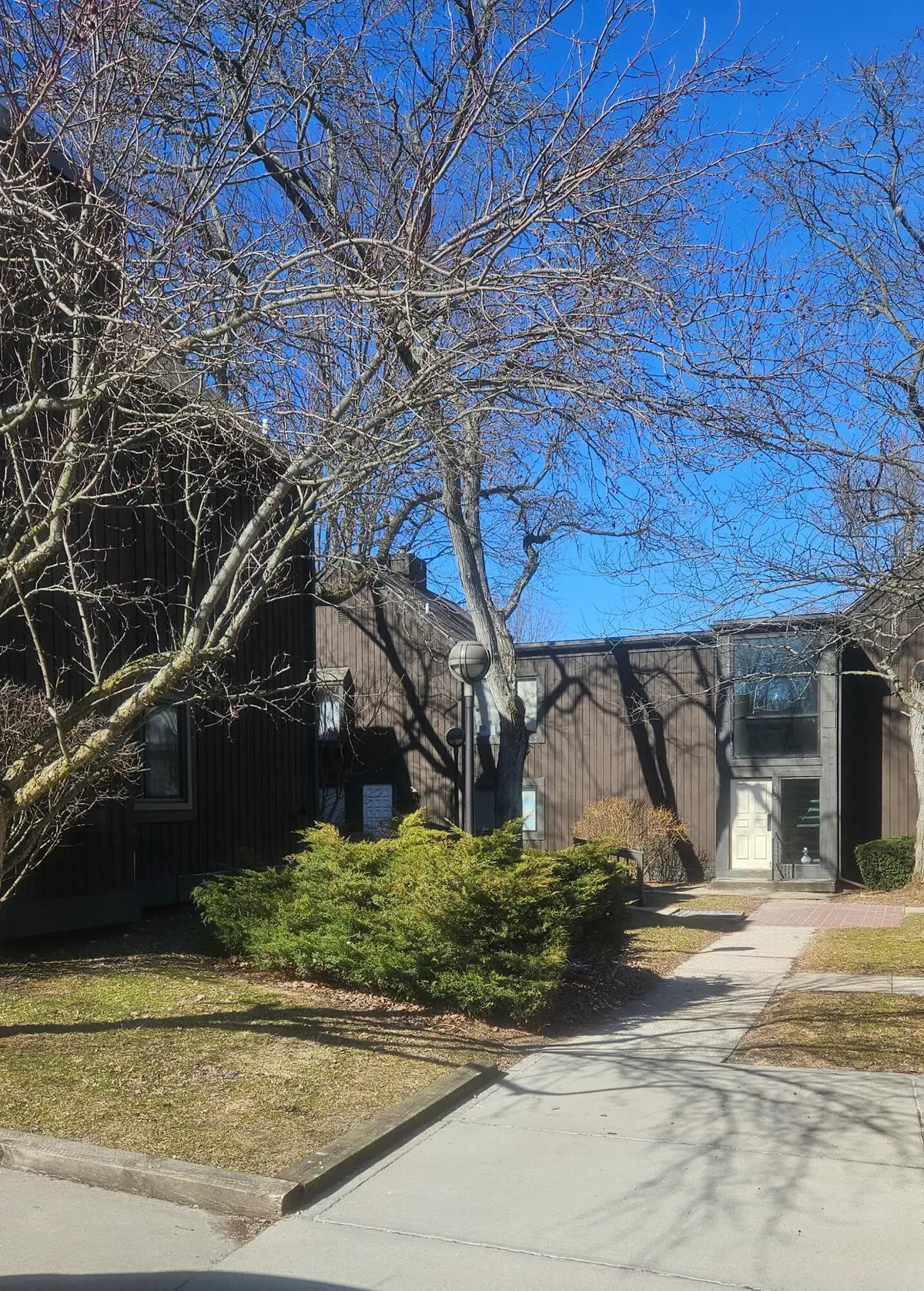 160 Carberry Hill Court Building: 40, Kalamazoo, MI 49006 - #1