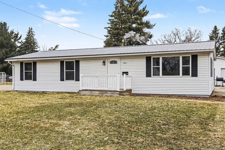 351 Roosevelt Street, Bronson, MI 49028 - #3