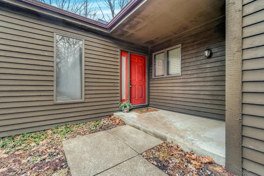 2429 Highpointe Drive, Kalamazoo, MI 49008 - #2