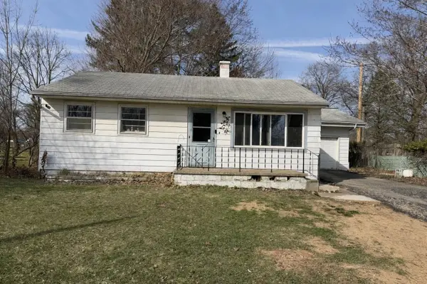 132 Lilac Street, PawPaw, MI 49079