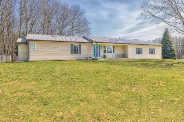 1255 106th Avenue, Plainwell, MI 49080