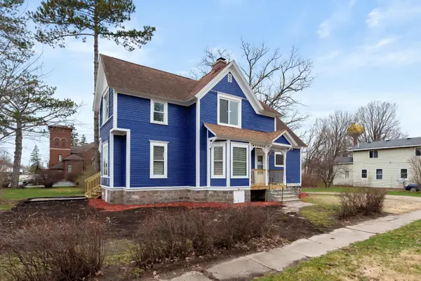 125 E Delaware Street, Decatur, MI 49045