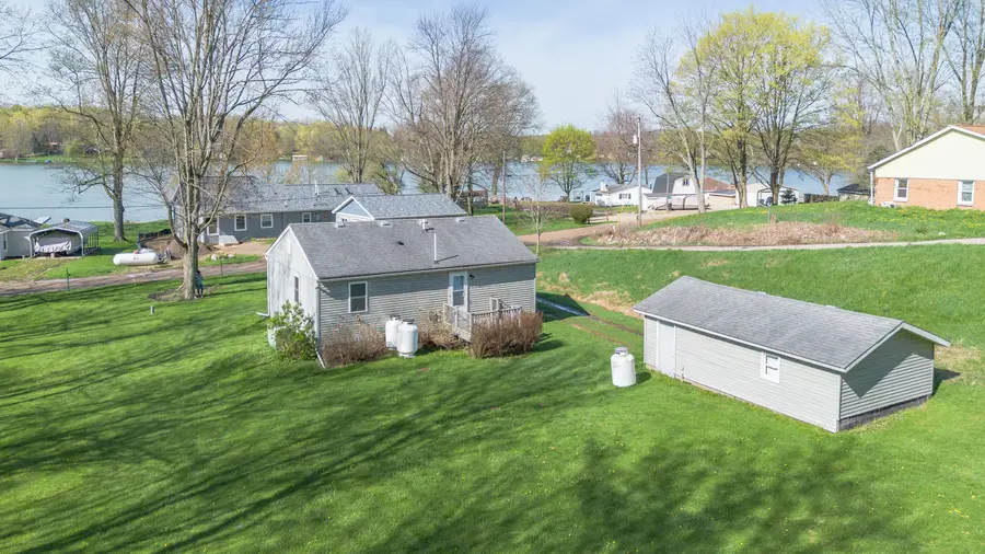 157 Peterson Drive, Gobles, MI 49055 - #2