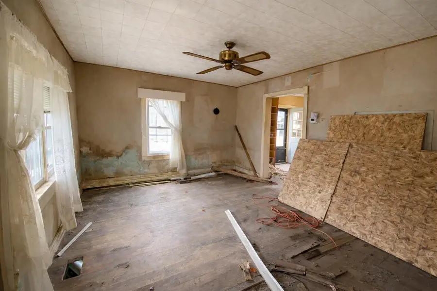 2912 Courtlandt Avenue, Kalamazoo, MI 49004 - #3