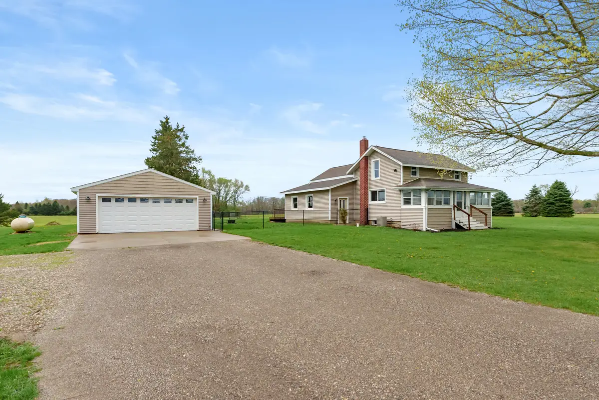 10635 W W Avenue, Schoolcraft, MI 49087 - #1