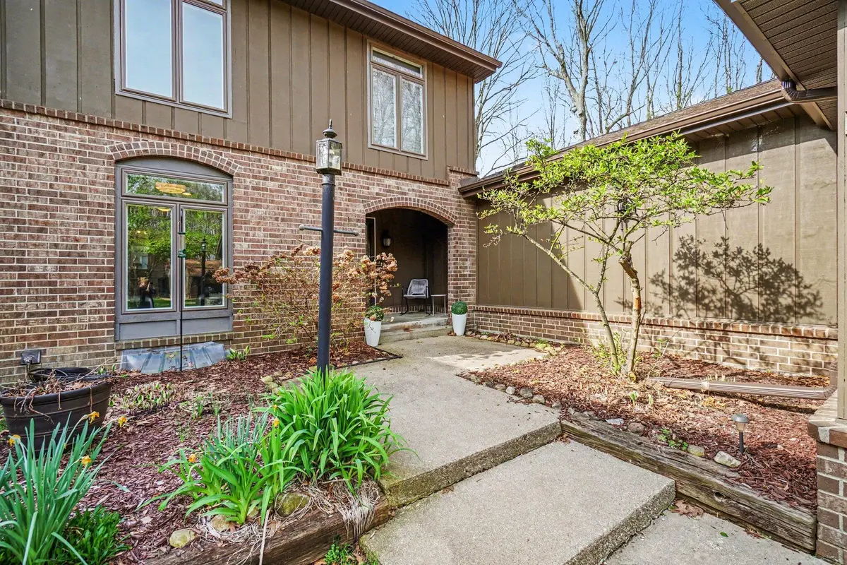 3603 Woodcliff Drive, Kalamazoo, MI 49008 - #1