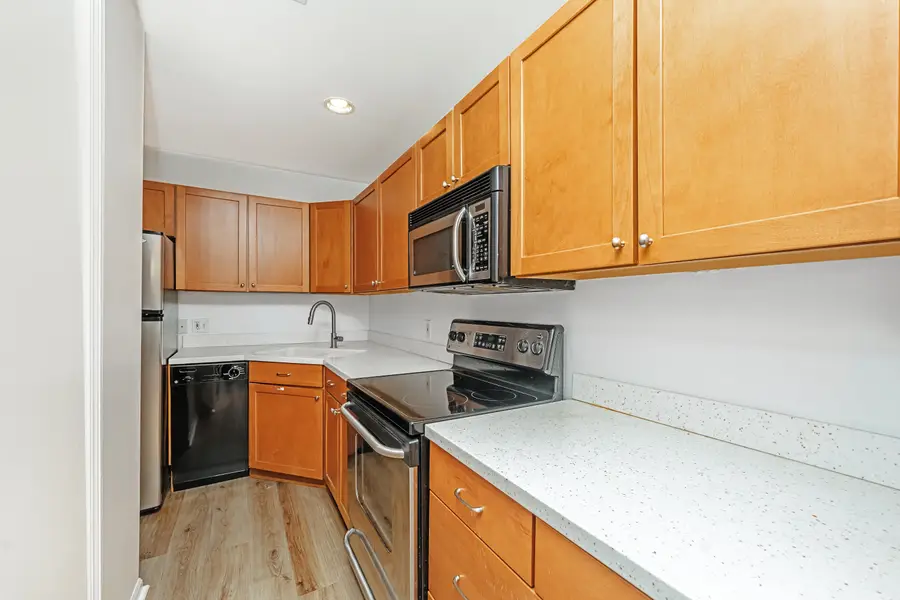 721 Whitcomb Street Unit: A, Kalamazoo, MI 49008 - #3