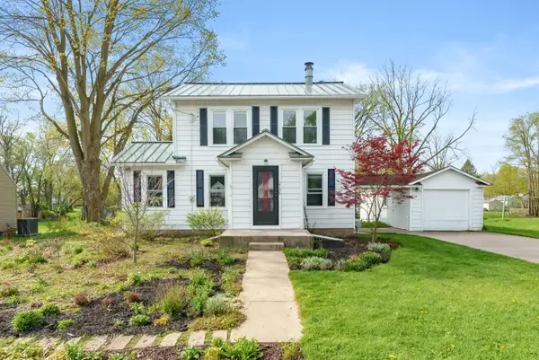 2126 Fairfield Road, Portage, MI 49002