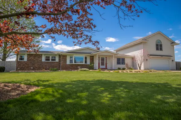 11438 S 26th Street, Vicksburg, MI 49097