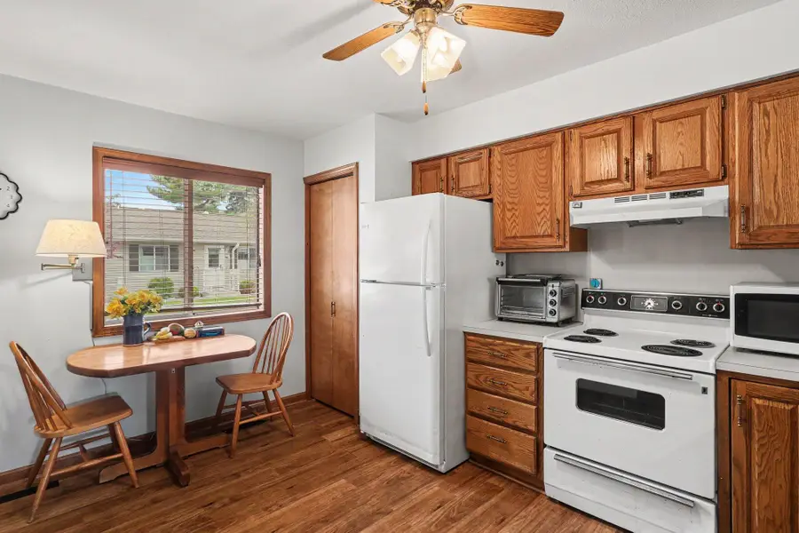 5168 Green Meadow Road Building: K Unit: 85, Kalamazoo, MI 49009 - #3
