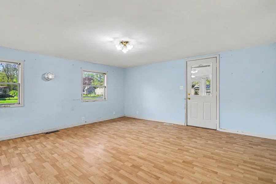 191 S Finlay Avenue S, Level Park Oak Park, MI 49037 - #3