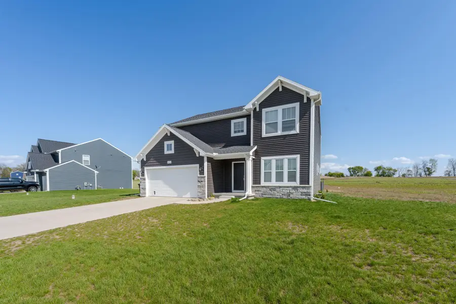 9424 Snow Valley Drive SE, Alto, MI 49302 - #2