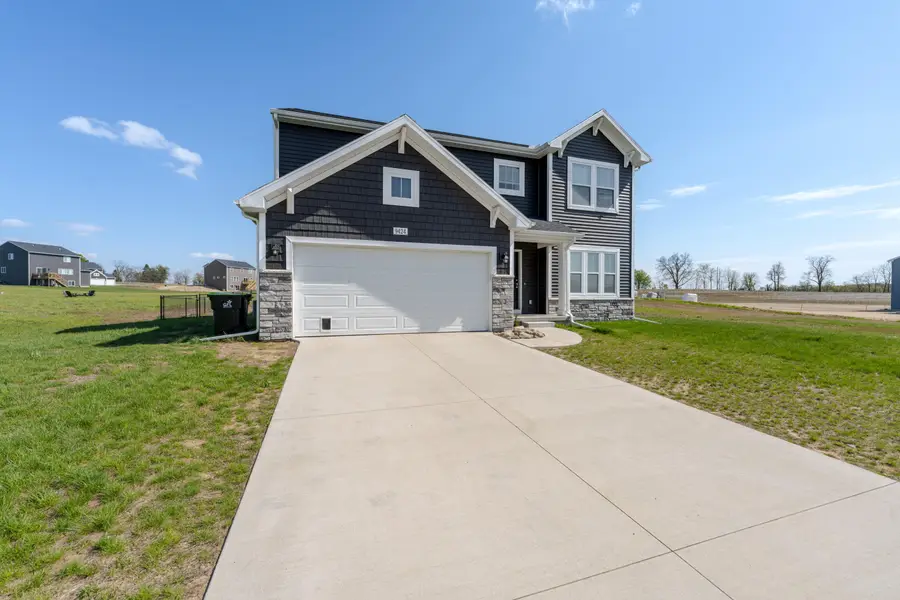 9424 Snow Valley Drive SE, Alto, MI 49302 - #3