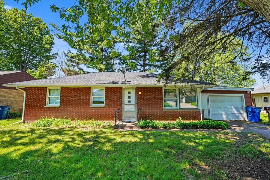 2323 Cumberland Street, Kalamazoo, MI 49006 - #2