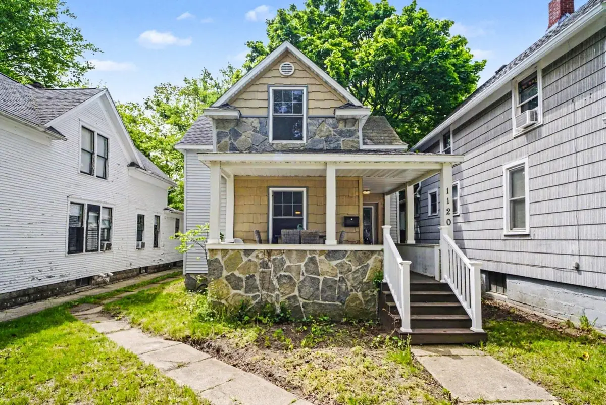 1120 Michigan Avenue, Saint Joseph, MI 49085 - #1