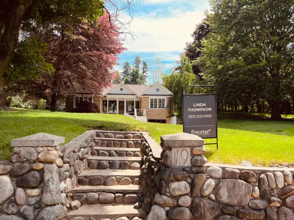 19 S Moorland Drive, BattleCreek, MI 49015