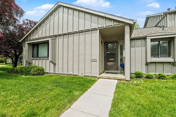 3750 Cedaridge Road, Kalamazoo, MI 49008