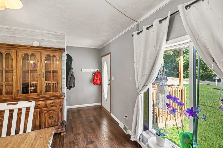 668 Westbrook Avenue, Brownlee Park, MI 49014 - #3