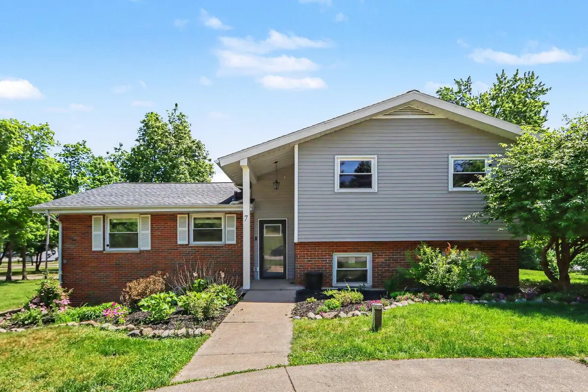 7 Garden Avenue S, Pennfield, MI 49017 - #1