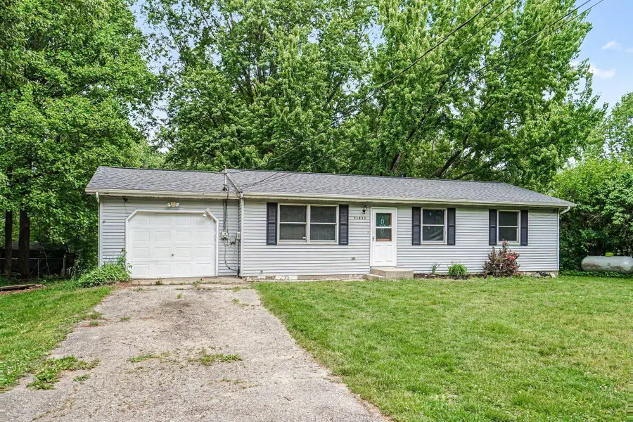 41842 Paw Paw Road, Paw Paw, MI 49079 - #2
