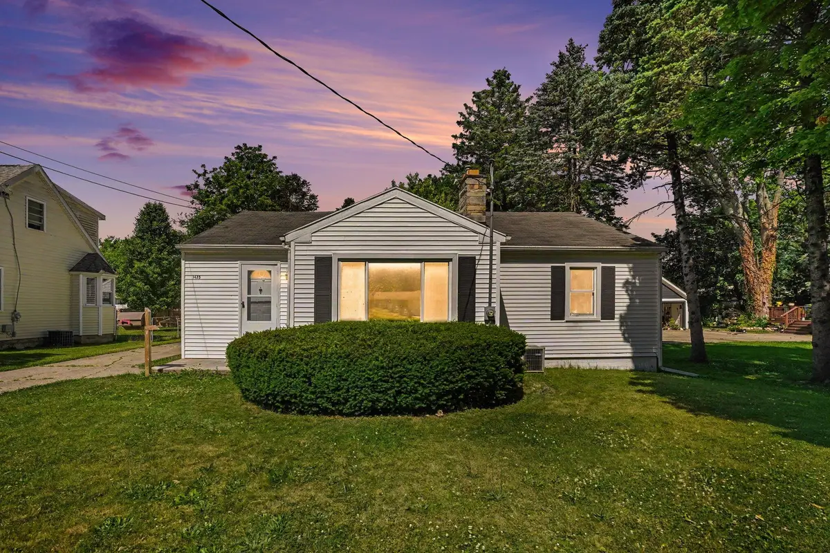 1425 Sunnyside Drive, Kalamazoo, MI 49048 - #1