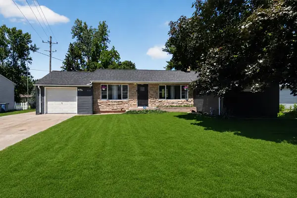 340 Lakeshore Drive, BattleCreek, MI 49015